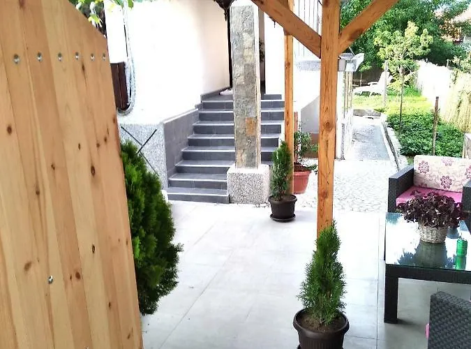 къща карби בית הארחה Kŭrdzhali