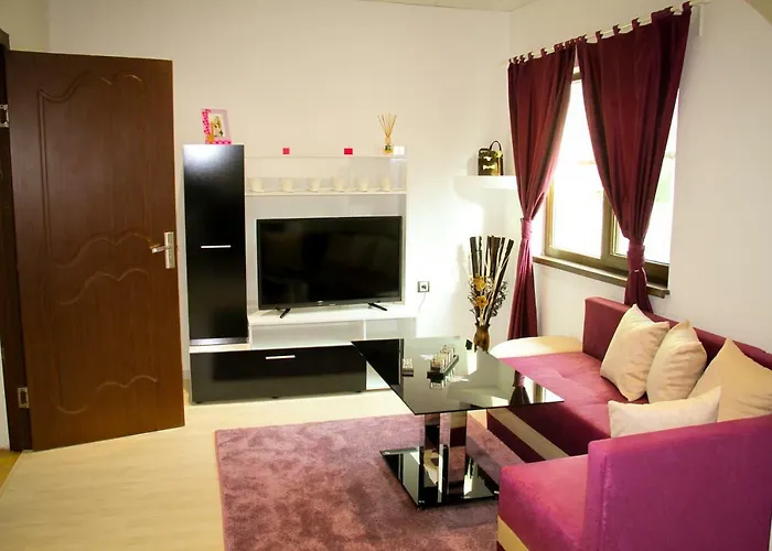 בית הארחה къща карби